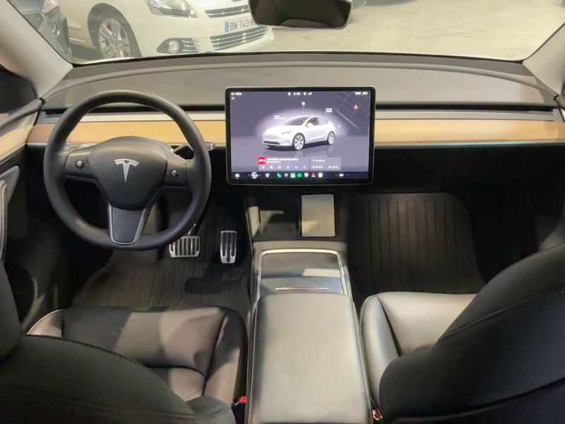 Tesla Model Y Standard Range 2022 – снимка 17