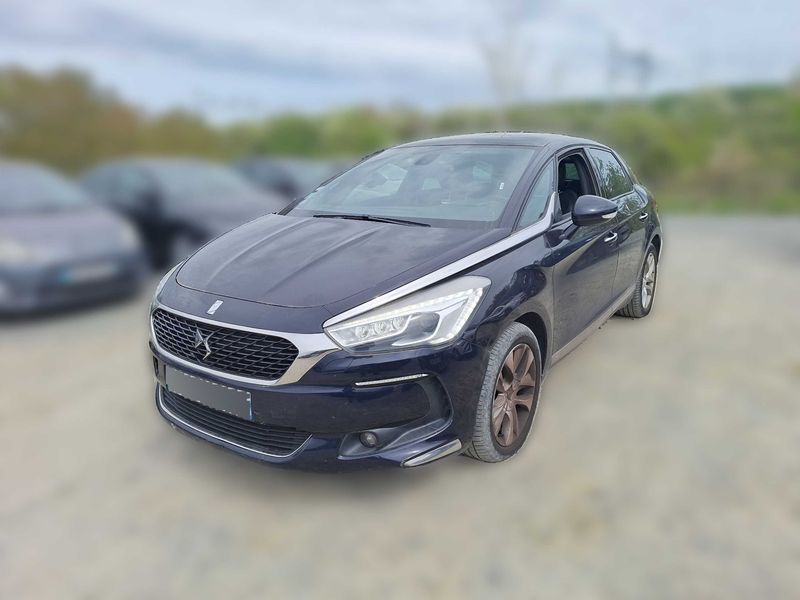 DS Automobiles DS5 1.6 THP SoChic