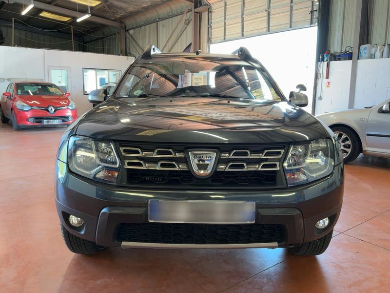 Dacia Duster 1.5 dCi Prestige 4x2 — zdjęcie 9