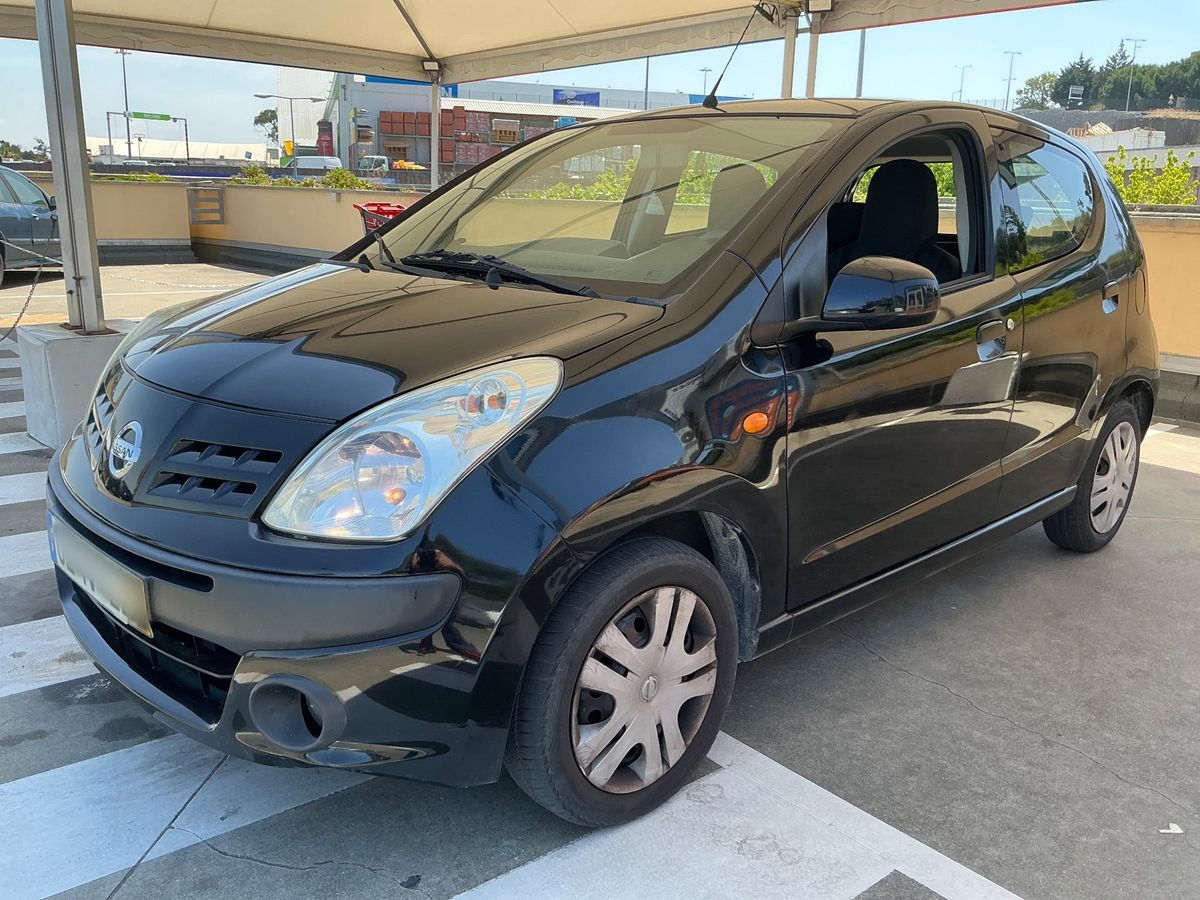 Nissan Pixo 2010