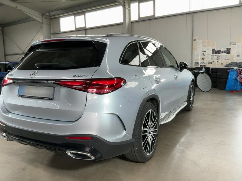 Mercedes-Benz GLC-Klasse GLC 300 d Mild-Hybrid 4Matic AMG Line 2024 – снимка 8