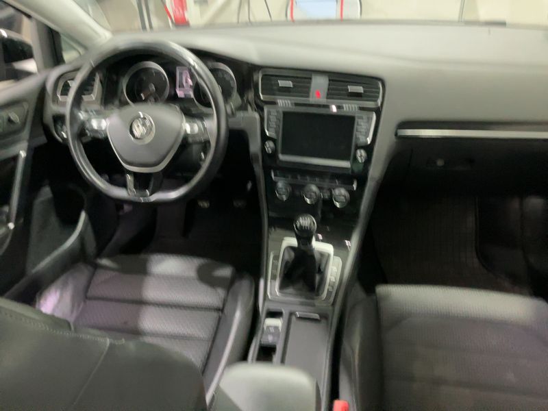 Volkswagen Golf VII 2.0 TDI Highline BlueMotion Tech 2014 – снимка 18
