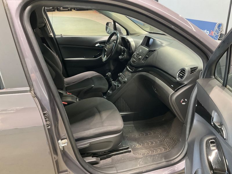 Chevrolet Orlando 1.8 LT — zdjęcie 3