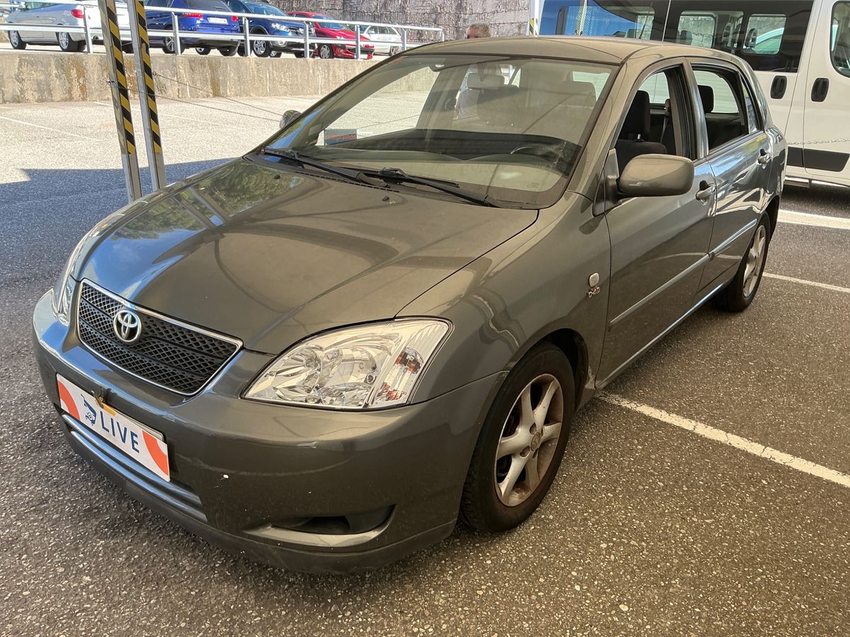 Toyota Corolla 2003