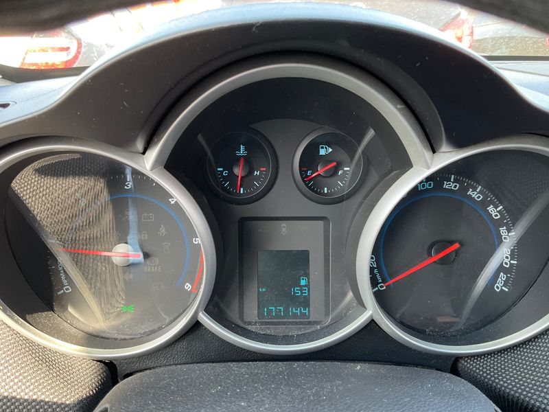 Chevrolet Cruze 2.0 Diesel LT+ — zdjęcie 4