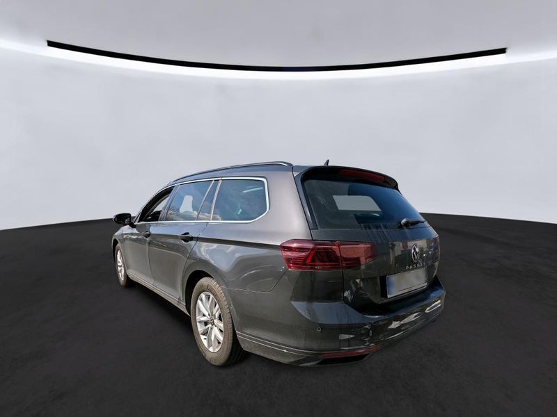 Volkswagen Passat 2.0 TDI Business — zdjęcie 3