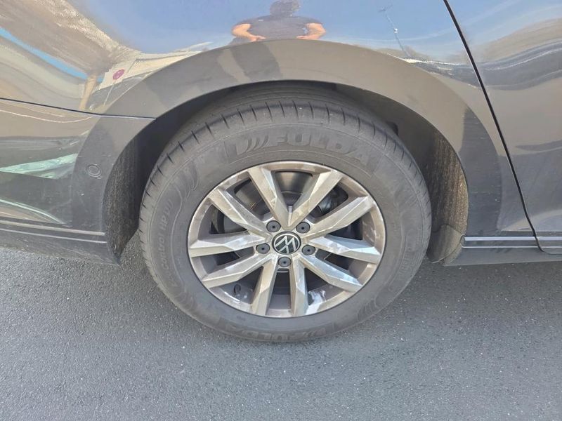 Volkswagen Passat 2.0 TDI Business — zdjęcie 25