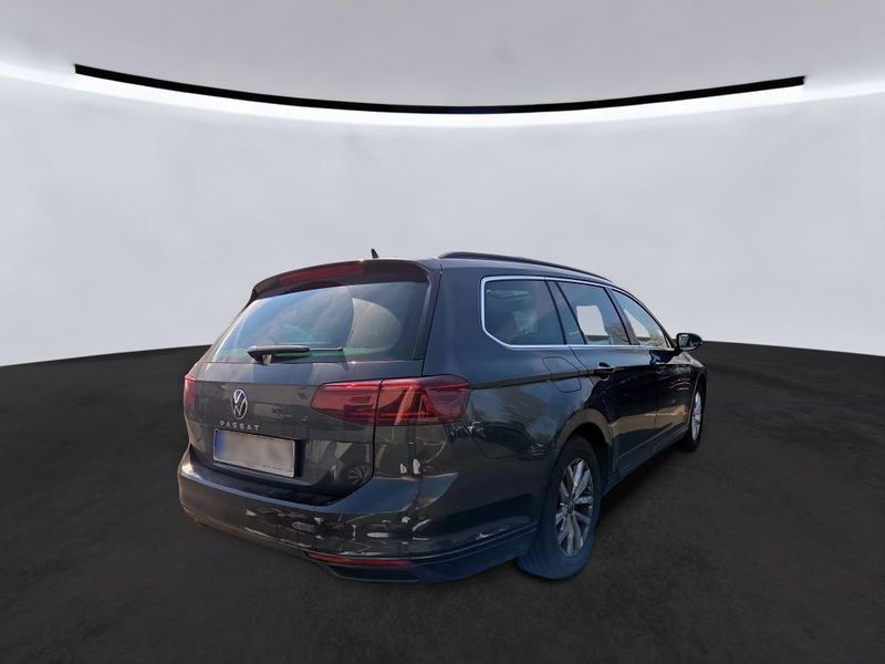 Volkswagen Passat 2.0 TDI Business — zdjęcie 5