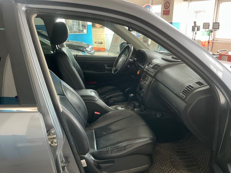 Ssangyong Rexton 2.0 TD Classy 4x4 — zdjęcie 3