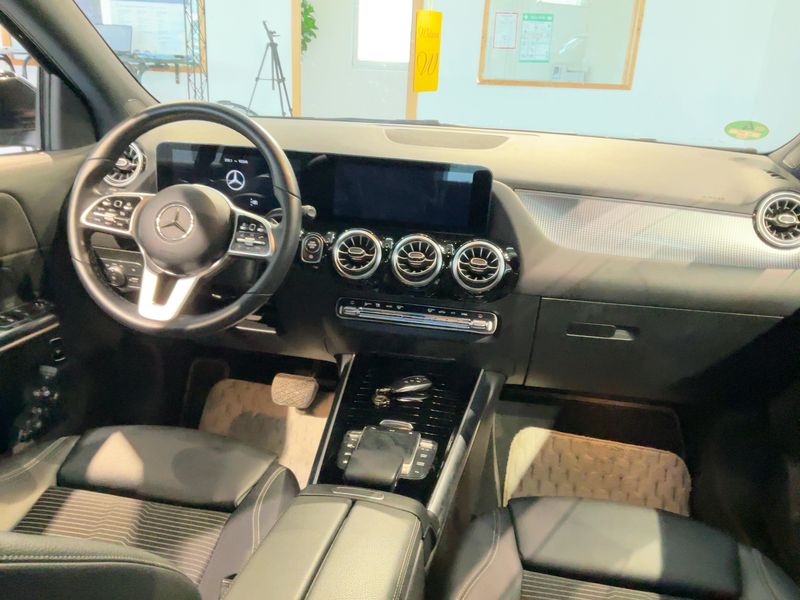 Mercedes-Benz GLA-Klasse GLA 200 Progressive — zdjęcie 12