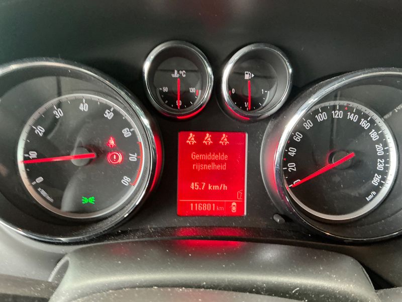 Opel Zafira Tourer 1.4 Turbo Active — zdjęcie 13
