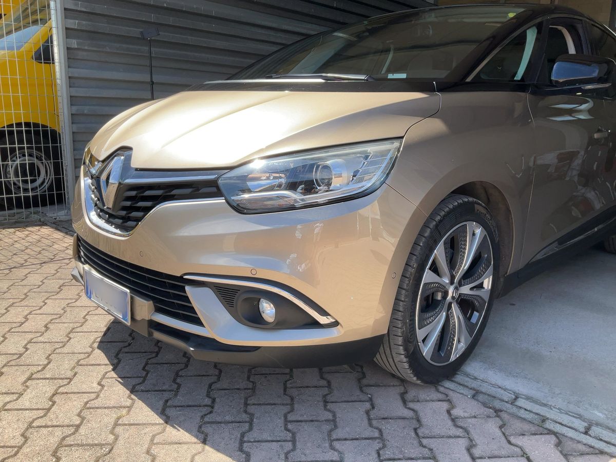 Renault Scenic d'occasion