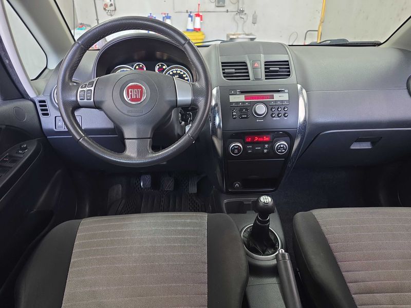 Fiat Sedici 1.6 Emotion 4x4 — zdjęcie 11