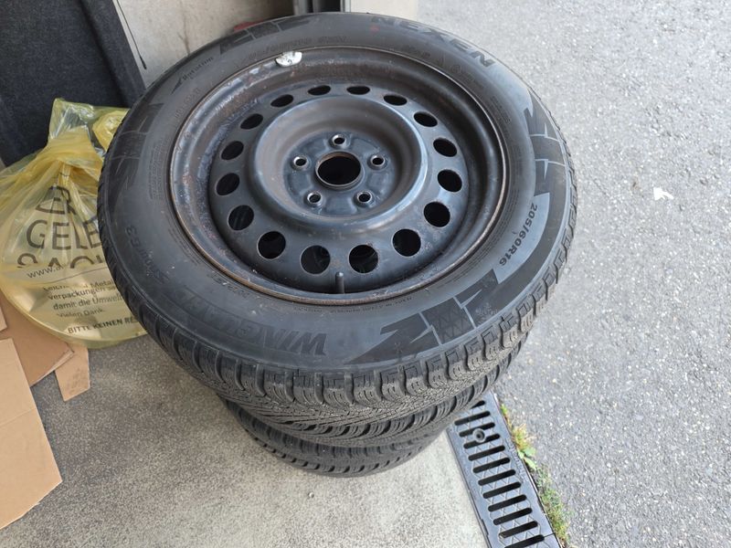 Fiat Sedici 1.6 Emotion 4x4 — zdjęcie 15