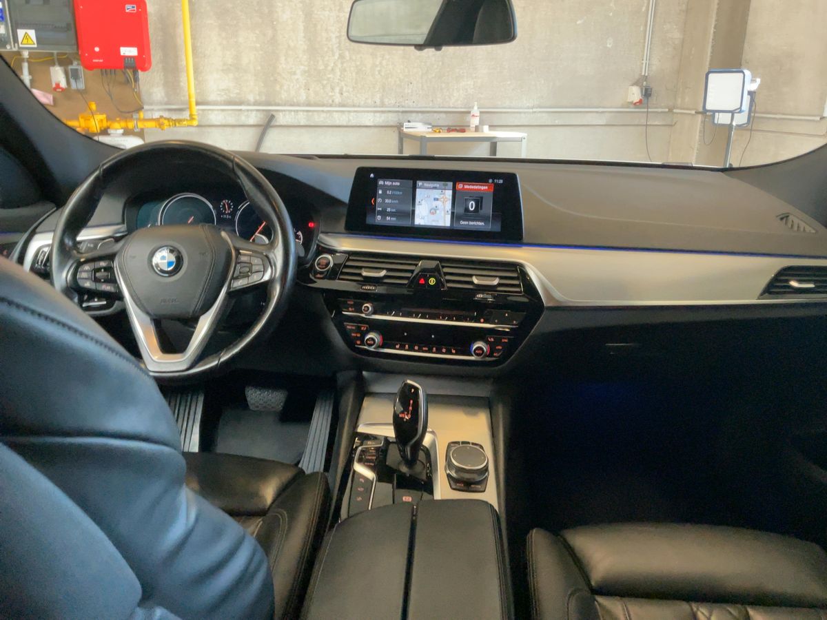 BMW 6er 2018 — photo 18