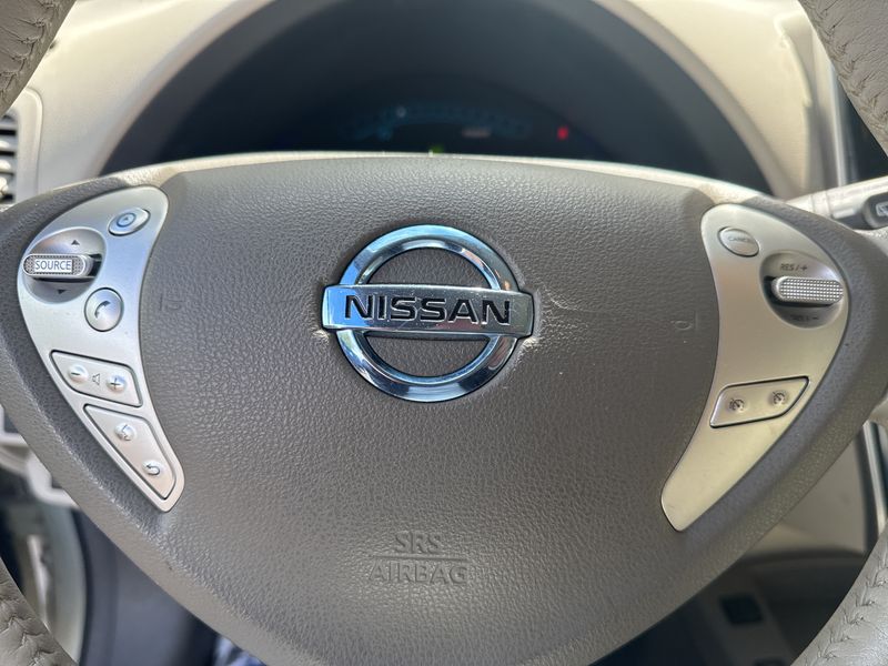 Nissan Leaf electric drive 80 kW Basis — zdjęcie 21
