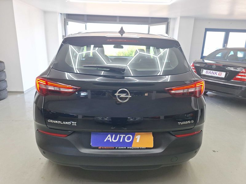 Opel Grandland X 1.6 CDTI DPF Edition — zdjęcie 4