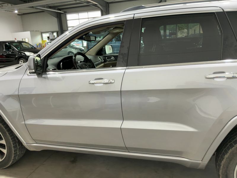 Jeep Grand Cherokee 3.0 CRD Overland — zdjęcie 4