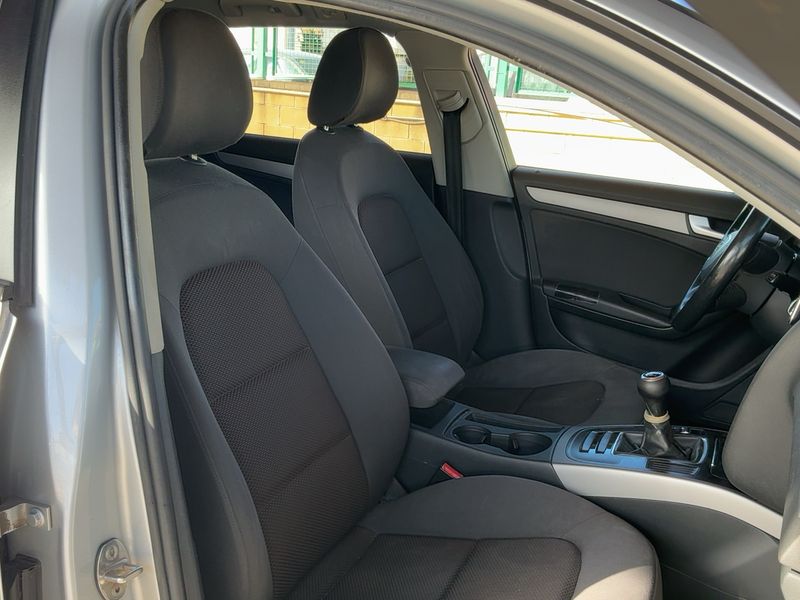 Audi A4 Allroad 2.0 TDI — zdjęcie 11