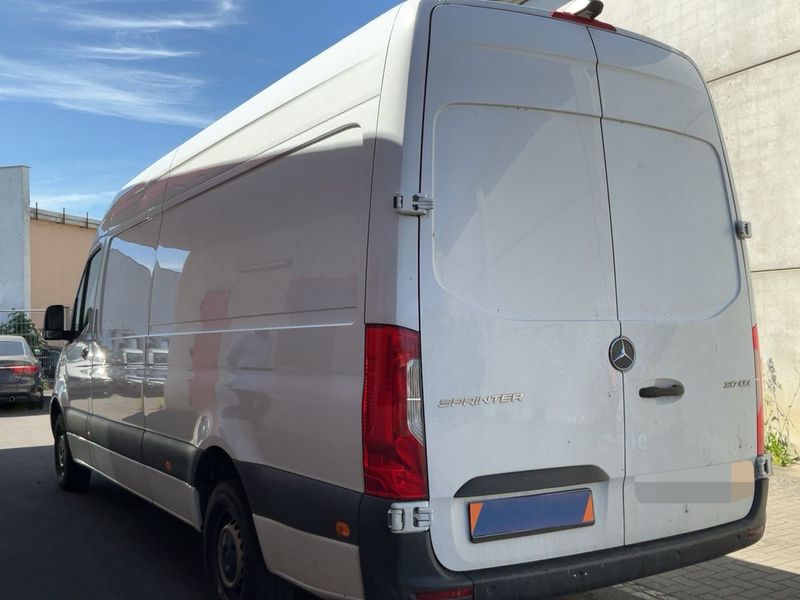 Mercedes-Benz Sprinter 317 CDI Kasten L3 / L4 — zdjęcie 3