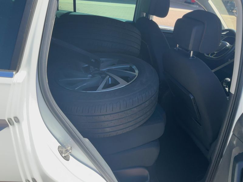 Volkswagen Tiguan 1.4 TSI ACT Sound BlueMotion Tech — zdjęcie 14