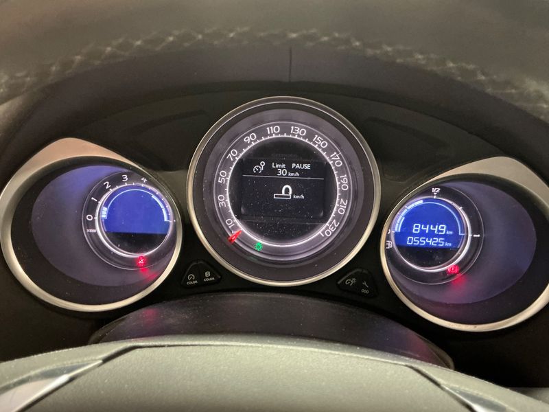 Citroen DS4 2.0 HDi Pure Pearl — zdjęcie 13
