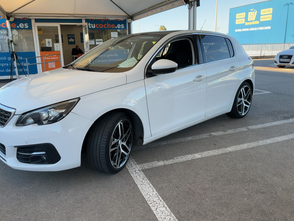 Peugeot 308 1.2 e-THP Allure