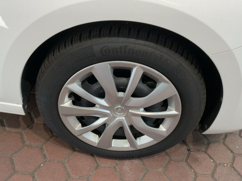 Opel Corsa 1.5 CDTI Edition 2023 – снимка 11