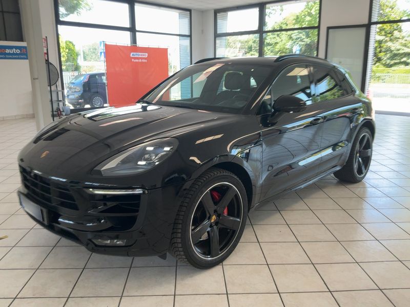 2017 Porsche Macan