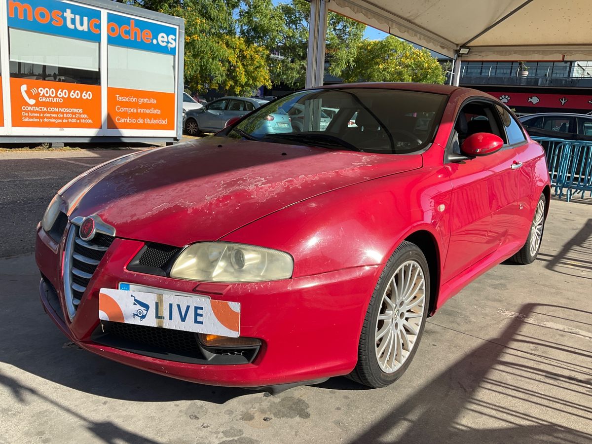 Alfa Romeo 2006 — photo 1