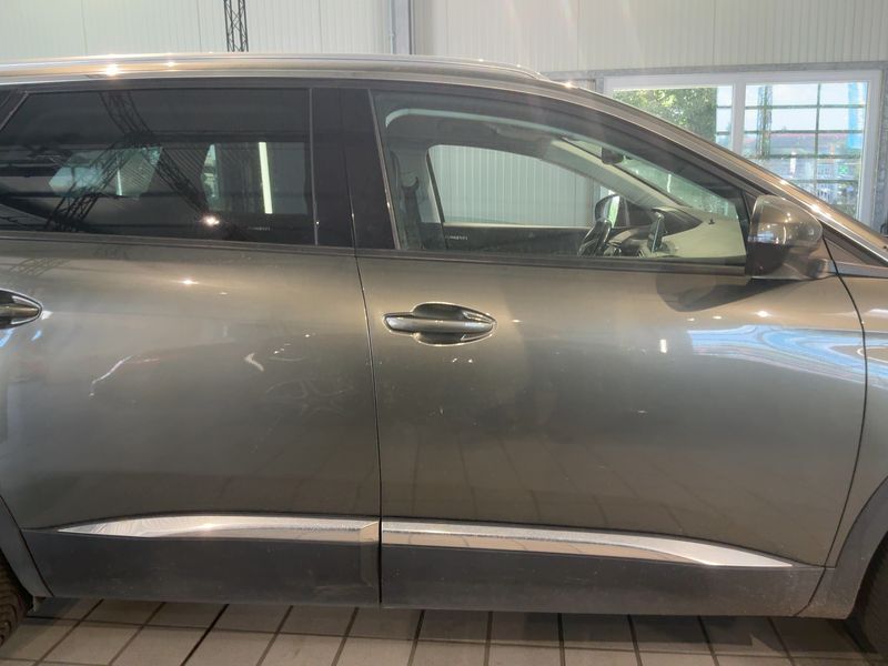 Peugeot 5008 1.5 Blue-HDi Allure 2018 – снимка 10