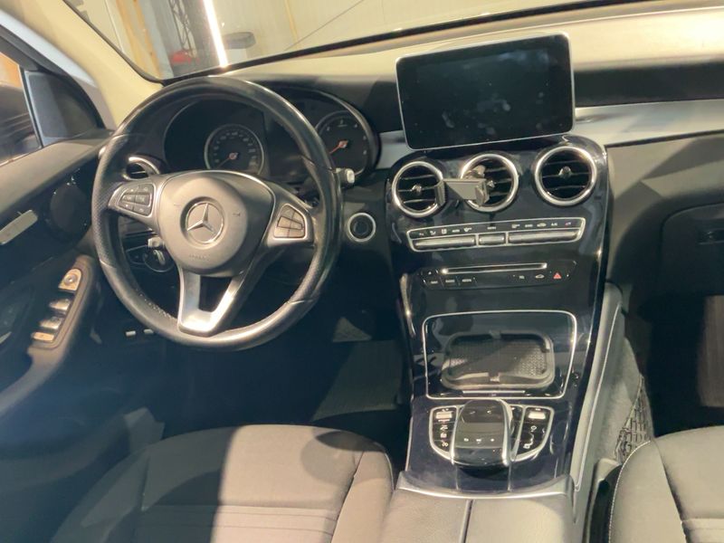 Mercedes-Benz GLC-Klasse GLC 220 4Matic — zdjęcie 12
