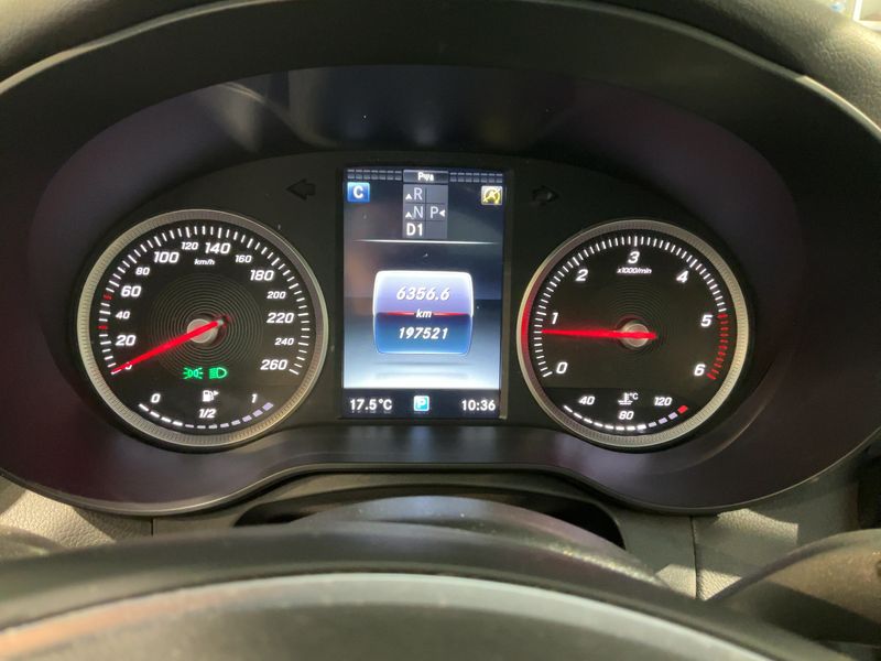 Mercedes-Benz GLC-Klasse GLC 220 4Matic — zdjęcie 13