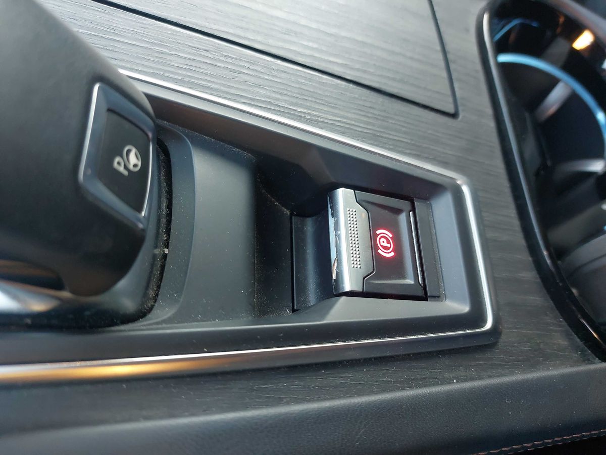 Peugeot 508 2019 — photo 56