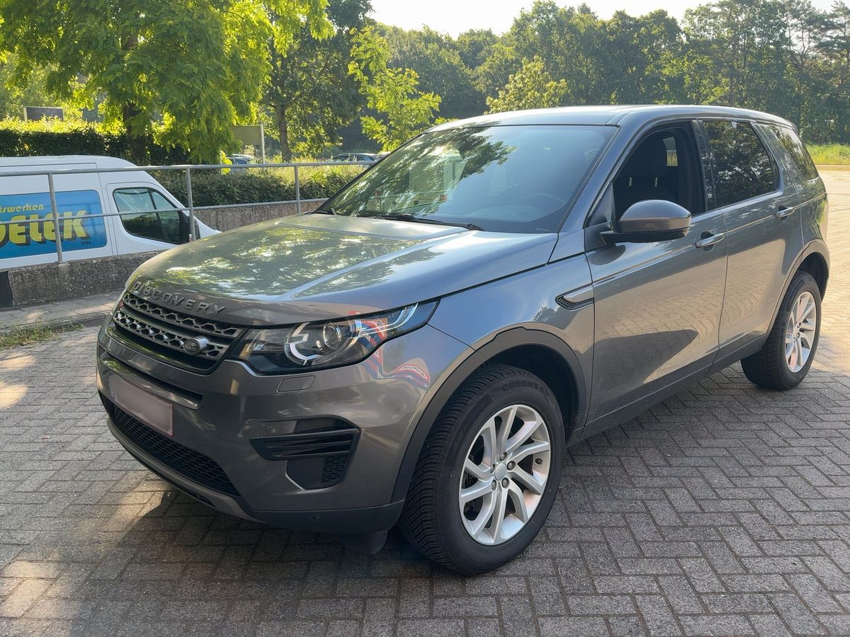 Land Rover 2019