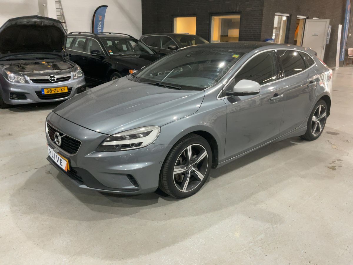 Volvo V40 1.5 R-Design