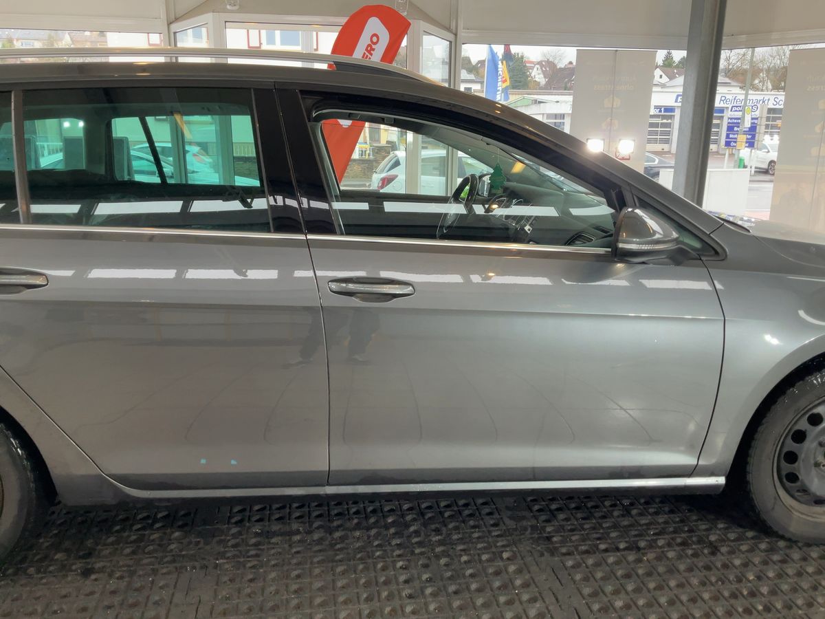 Volkswagen Golf 2017 — photo 11