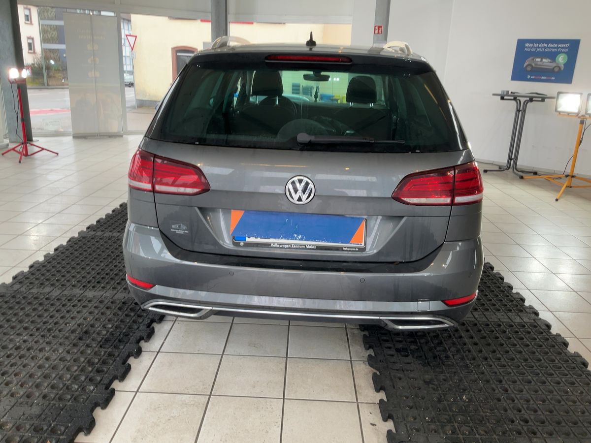 Volkswagen Golf 2017 — photo 8