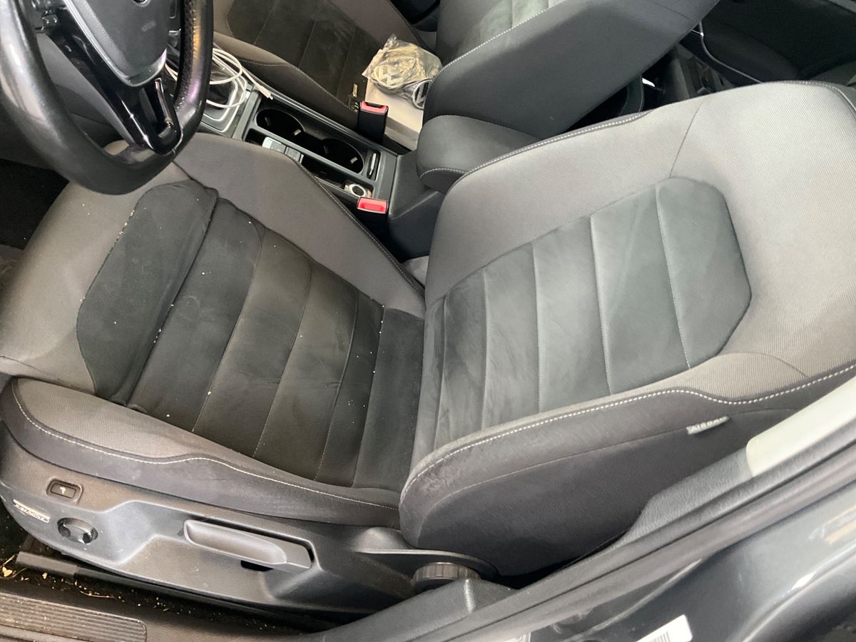 Volkswagen Golf 2017 — photo 39