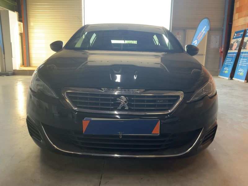 Peugeot 308 1.6 THP GT — zdjęcie 9