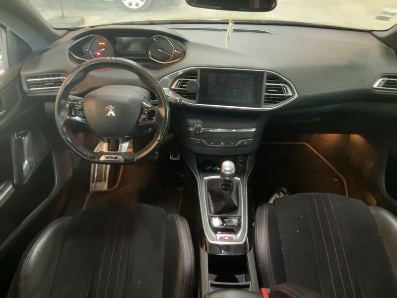 Peugeot 308 1.6 THP GT — zdjęcie 12