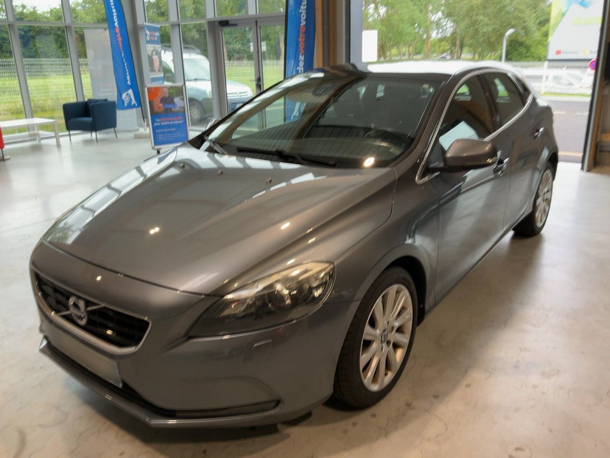 Volvo V40 2016