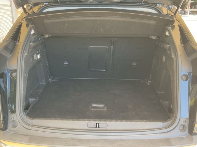 Peugeot 3008 1.6 Blue-HDi Active — zdjęcie 10