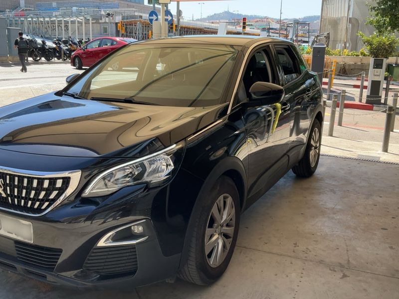 Peugeot 3008 1.6 Blue-HDi Active — zdjęcie 2