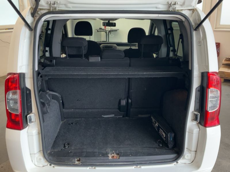 Fiat Qubo 1.4 Dynamic — zdjęcie 10
