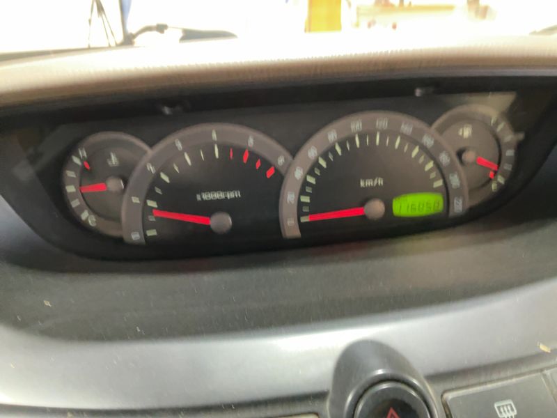 Ssangyong Rodius 270 Xdi Premium — zdjęcie 13