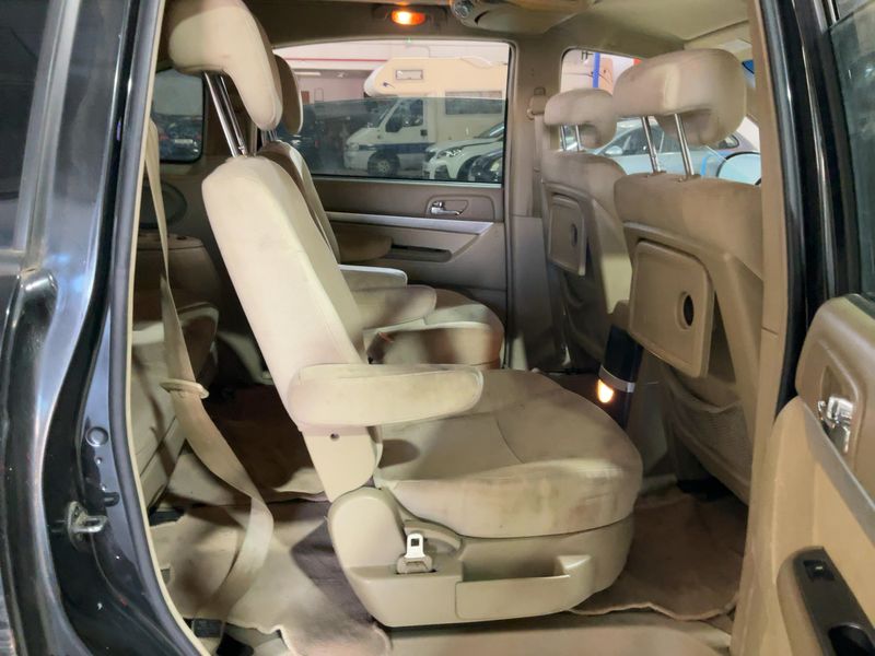 Ssangyong Rodius 270 Xdi Premium — zdjęcie 14