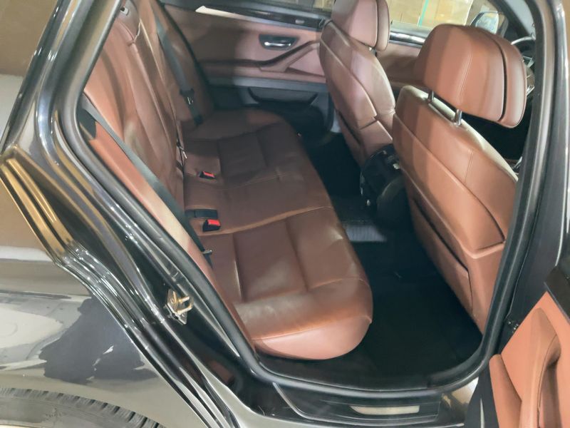 BMW 5er 525d — zdjęcie 14