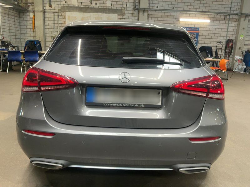 Mercedes-Benz A-Klasse Limousine A 220 Progressive — zdjęcie 5