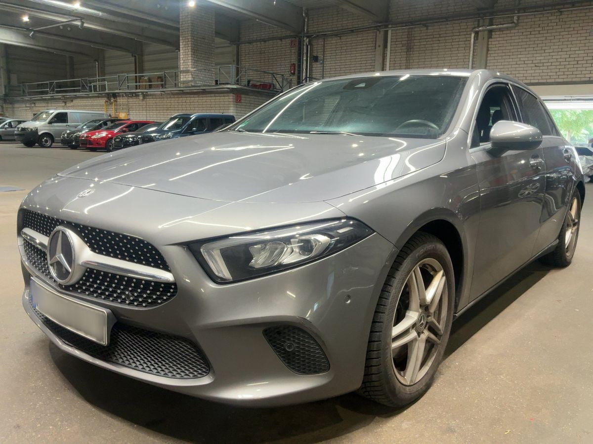 Mercedes-Benz A-Klasse 2019 — photo 1